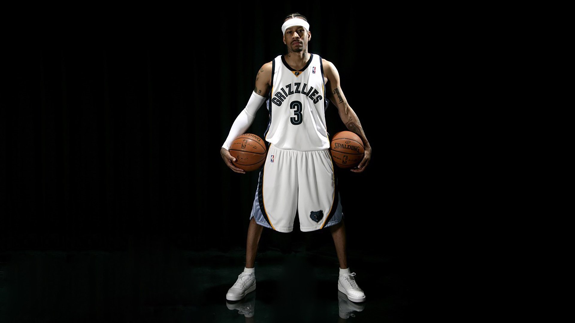 「重磅官宣!超级巨星哈兰德正式签约皇马,转会费破纪录引爆足坛」