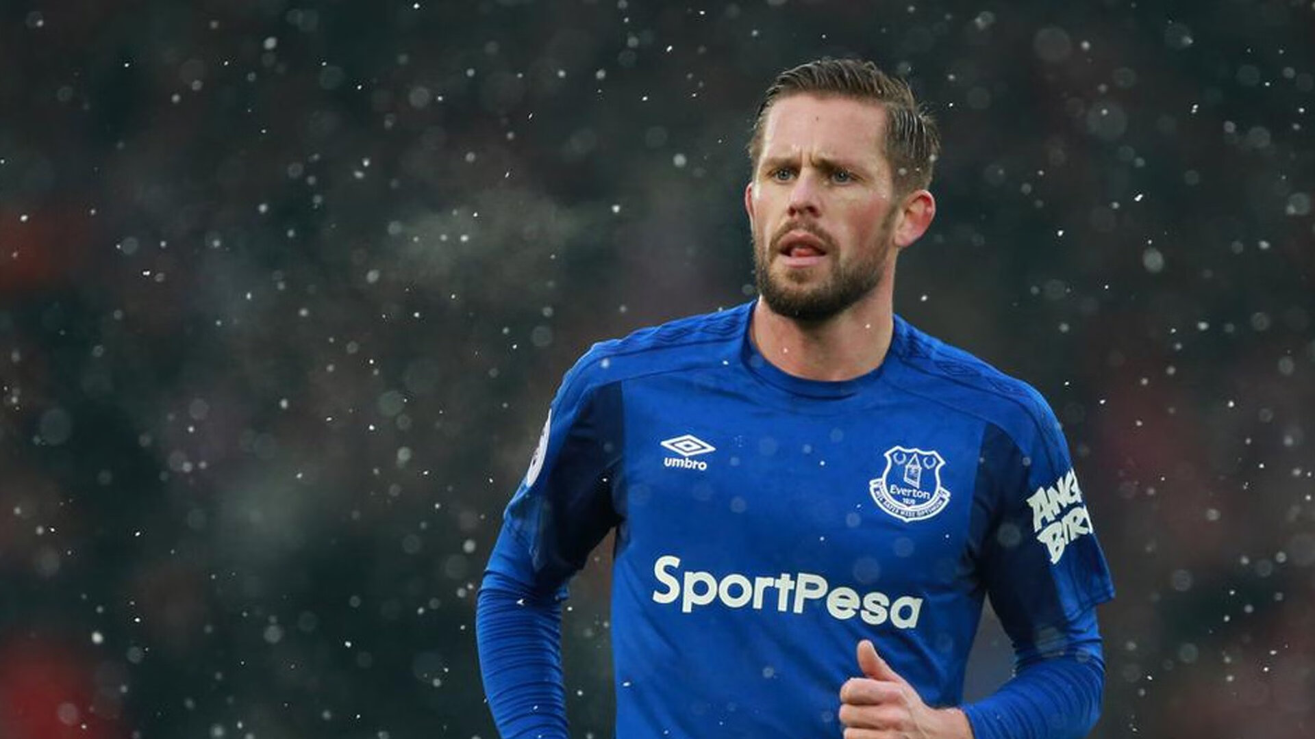 弗兰克面临生涯十字路口，克甲老东家伸橄榄枝，中超续约谈判同步展开